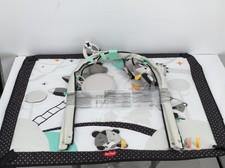 Tiny Love Krabbeldecke weiche Baby-Spieldecke mit Spielbogen im modernen schwarz