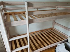 Hochbett 90x200 mit lattenrost in weiß transparent