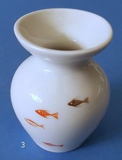 Nr.3  Miniaturvase  Meissen Schwertermarke  1. Wahl   6 cm