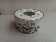 tilia Porzellan Schweiz Design Stövchen Teestövchen Untersetzer mit Blumen