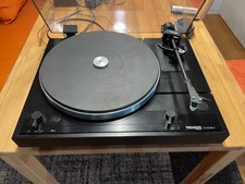 High End Plattenspieler von Thorens TD 320 MK ll Farbe schwarz mit Netzteil