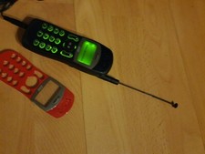 Trium Mitsubishi Handy mit Netzteil, mit abziehbar Antenne Funktion unbekannt 