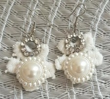 Damen Spitze Ohrringe Unikat recycling Schmuck Handmade Chandelier Vintage Perle