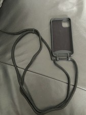 Handy-Hülle I Phone 11, Schwarz, Silikon, mit abnehmbarem Umhängeband, Neuwertig