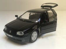 Welly VW Golf 4 IV GTI 4-Türig  aus 1999 in schwarz  in 1/24 1/25