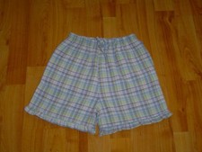 süßer  Mädchen  kurze Hose / Short ca  Gr.116/122  von  Mc Kids  "guter Zust."