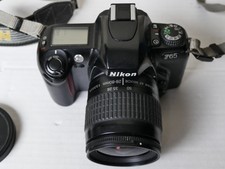 Nikon F65 analoge SLR Kamera mit Objektiv Nikon NIKKOR 28 - 80 mm, 1:3.3 - 5.6G