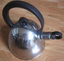 VSW Design Wasserkocher Wasserkessel mit Pfeife Edelstahl 18/10 Rostfrei 1,7L 