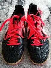 Gebrauchte Sportschuhe, Gr. 35, Nike Gato, schwarz/bunt, Top-Zustand