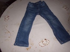 Kinder- Jeanshose, Gr. 98, sehr gut erhalten,