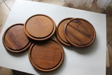 5 Holzteller  Echtholz  Teak ?