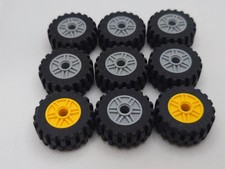 9 x LEGO Reifen Felge neuhell grau Light Bluish Gray Gelb 30.4x14 Hole 55981c02