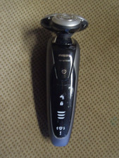 PHILIPS Series 9000 Akkurasierer S9031 mit Aufbewahrungsetui  Ohne Ladekabel