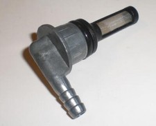 Öltank Anschluss Öltankstutzen für Piaggio Derbi Gilera Vespa Italjet Öltank 2T