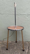 Vintage 1950/60s Bodenlampe & Tisch Mid Century Tripod Beine arbeiten Holz Chrom