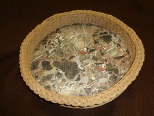 Rundes DDR Tablett Weidengeflecht mit Marmoroptik 