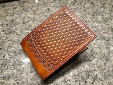 Handgearbeiteter Geldbeutel aus echtem Rindleder, punziert in braun