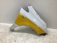 Kotflügel Rechts Opel Corsa 1.0 12V Edition D Limousine Farbe L10U / weiß Bj