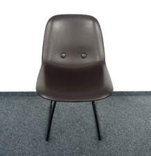 Erik Jørgensen EJ 2-Eyes Stuhl Leder