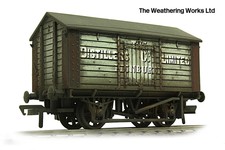 Boxed Bachmann Destillers Co 12t Salz-/Kornwagen *PRO VERWITTERTER LOOK*