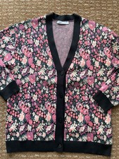 ZARA Strickjacke Cardigan geblümt XL (L oversized) warm