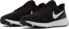 83550552/K40 Nike »Wmns Revolution 5« Laufschuh Gr. 38,5 NEU