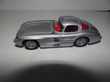 MINICHAMPS MERCEDES BENZ 300 SLR SILBER MODELLAUTO 1:43 SAMMLER MODELL