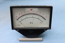 Telefunken Großes Anzeigeinstrument in dB und Volt ablesbar aus Studiomeßgerät