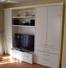 Pi137# Aus Nachlass: Wohnwand mit Inhalt (ohne TV, Radio und Lautsprecher)