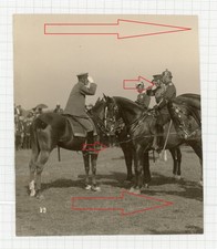 Foto Gruppenbild Soldaten Offiziere begrüßen Japanischen Offizier General ?