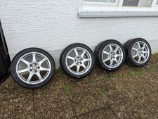 4x 17 Zoll Alufelgen Platin Alufelgen mit Winterreifen für Audi Passat 