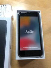 Apple iPhone 7 - 128GB Schwarz (Ohne Simlock) + Apple Hülle, Kabel, Kopfhörer 