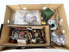 Konvolut teils uralte Ersatzteile Röhrenradio Kondensatoren Körting usw. Neuberg