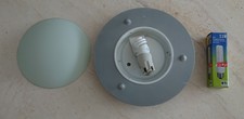 Runde Deckenlampe mit Leuchtmittel/Grau Weiss/Metall Glas
