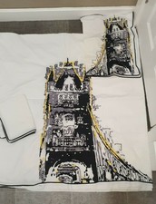 Dwell Monochrom Bestickt Double Duvet Set. London Tower Bridge
