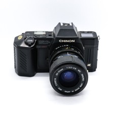 CHINON CP-7m Analogkamera mit EXAKTA Makro 35-70mm - Fotofachhändler -