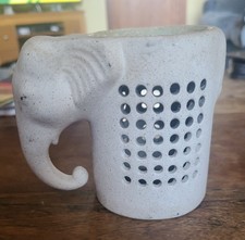 Etwas anderes Speckstein geschnitzt Elefant Ölbrenner NEU