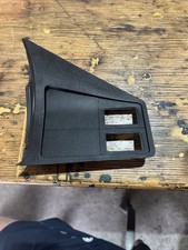 Original BMW 5er E28 Digitaluhr und Warnblinker Kunststoffrahmen 1367686