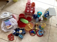 Babypaket ALETE TUPPER ??? Flaschen Teller Tassen Lätzchen Rassel Söckchen ….