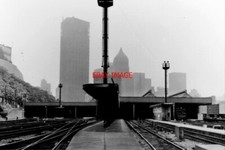 Foto der-sehr leise-Plattformen von Penn Central Station Pittsburgh 7/70