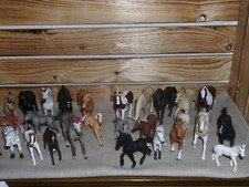 Neuheiten Schleich Horse Club Pferde Stute Hengst Wallach Fohlen Auswahl Rarität