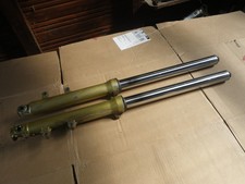 Gabel Federbeine li-re +Gabelbrücke Suzuki GSX 600 F GN72B  Bj 88-97