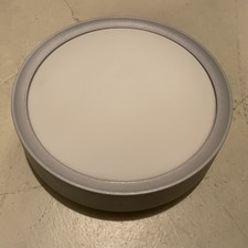 Badlampe für Deckenmontage, kleiner Defekt