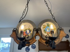 Deckenlampe mit 4 Zinntellern und Holzrahmen, LED-Leuchtmittel