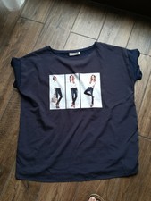 Schöne t shirt von Yessica , Grösse M ,  Frontmotiv, Kurzarm, dunkelblau, top!! 