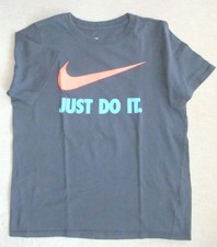 NIKE - T-Shirt – kurzarm- Fb. Marine –mit NIKE-Aufdruck–– Gr-147/158