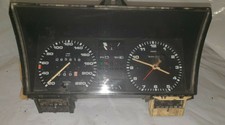 VW Golf 1 Kombiinstrument Tachometer mit Uhr 1 Stecker 200Kmh 