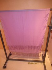 Stola Schal Umhang Tuch viola Flieder Fransen 185cm lang 95cm breit federleicht