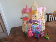 Mattel 2012 Prinzessin Schloss Palast Slide Out Garten offene Türen Balkon playfigur