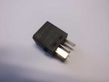 MERCEDES RELAIS RELAY 20A 12V A0025421219 TYCO A1301-X43